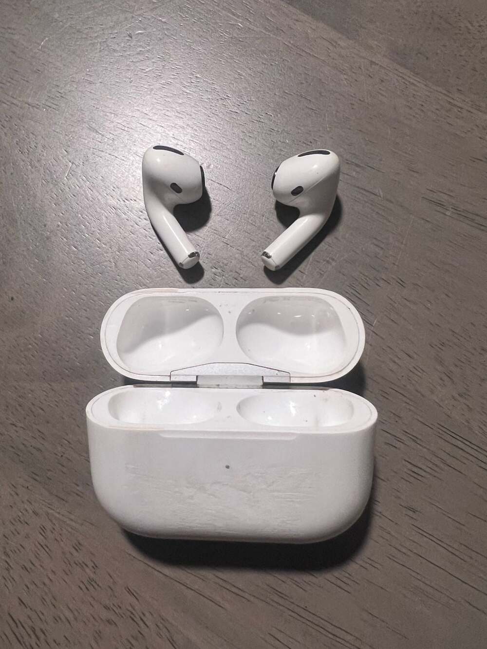 Apple AirPods Pro Wireless Earbuds with Charging Case